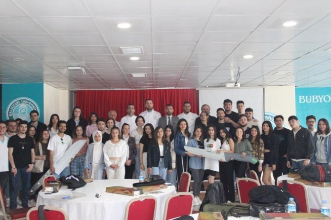 Burhaniye’ De Pirge Bıçak Akademisi Eğitim Semineri