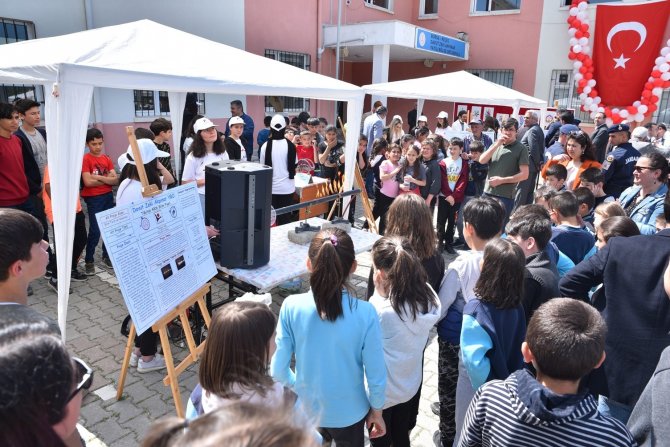 Bursa Büyükşehir’den Eğitime Teknoloji Desteği