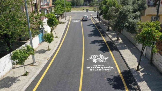 Büyükşehir Belediyesi Yolları Yeniliyor