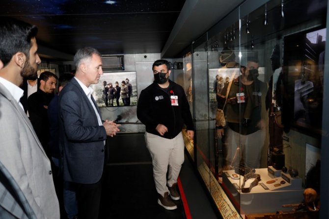 Gezici Çanakkale Müzesi İ̇negöl’de