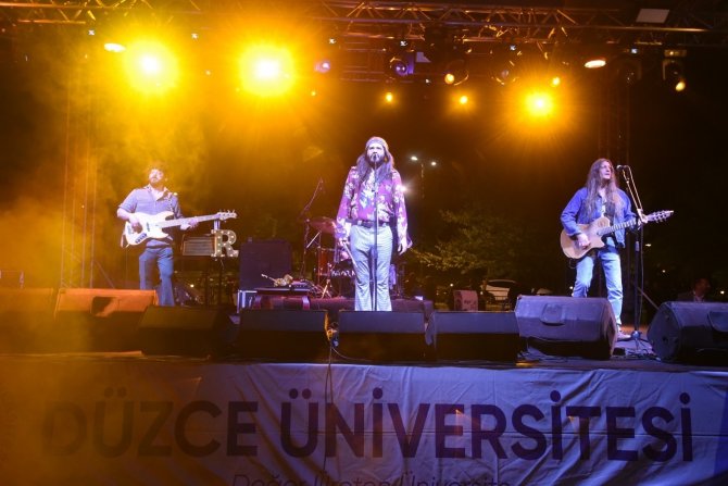 Düfest22 Dolu Dolu Geçiyor