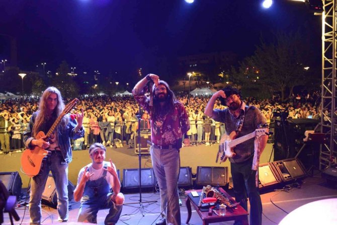 Düfest22 Dolu Dolu Geçiyor