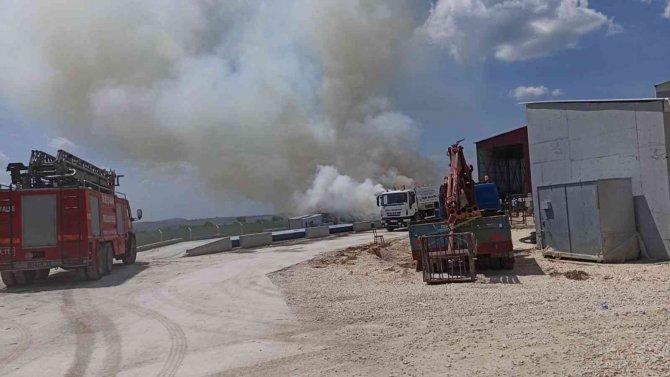 Keşan’daki Biyokütle Enerji Santrali’nde Korkutan Yangın