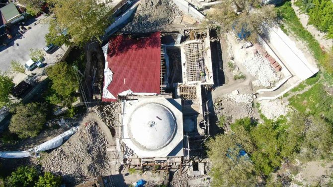 388 Yıllık Hoca Hasan Hamamı’nda Restorasyon Çalışmaları Başladı