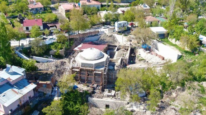 388 Yıllık Hoca Hasan Hamamı’nda Restorasyon Çalışmaları Başladı