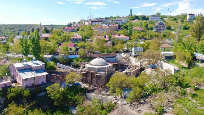 388 Yıllık Hoca Hasan Hamamı’nda Restorasyon Çalışmaları Başladı