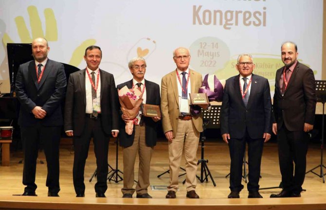 Erü’de 8. Erciyes Pediatri Akademisi Gerçekleştirildi