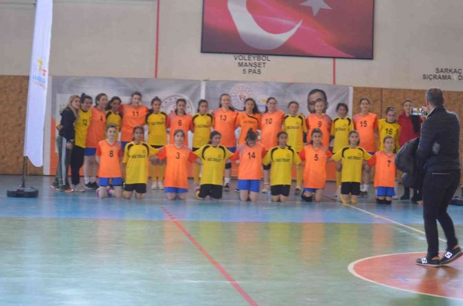 Analig’de Çeyrek Finalistler Belli Oldu