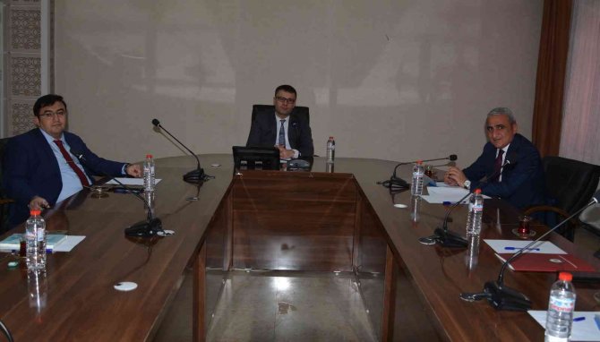 Hakkari’de "Ben Olsaydım” Temalı Çalıştay