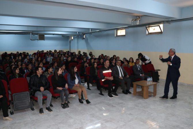 Müdür Gür: “İ̇ş Güvenliği Önceliğimizdir”