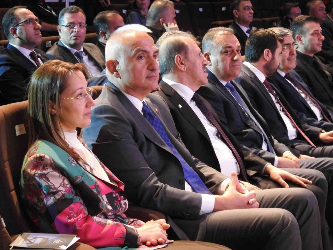 Kültür Ve Turizm Bakanı Ersoy: “Yerli Film Üretim Sayımız 17 Kat Arttı, 2 Milyon Olan Seyirci Sayısı 33 Milyon Seviyesine Yükseldi"