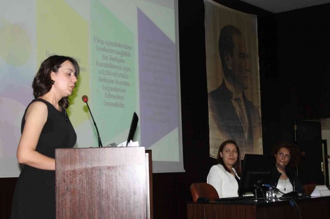 Gaün Hastanesi’nde Hemşirelik Haftası Sempozyumu Düzenlendi