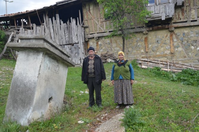 30 Yıldır Heyelan Korkusuyla Yaşıyorlar
