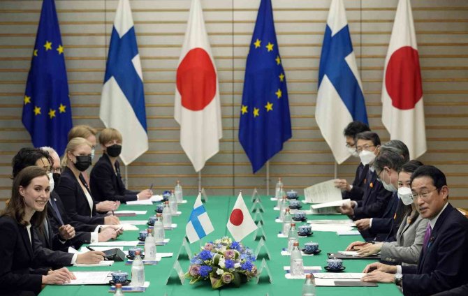 Japonya Başbakanı Kishida, Finlandiya Başbakanı Marin İle Görüştü