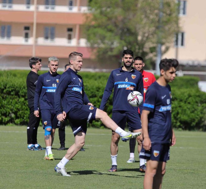 Kayserispor, Ziraat Türkiye Kupası’nı Şehre Getirmek İstiyor