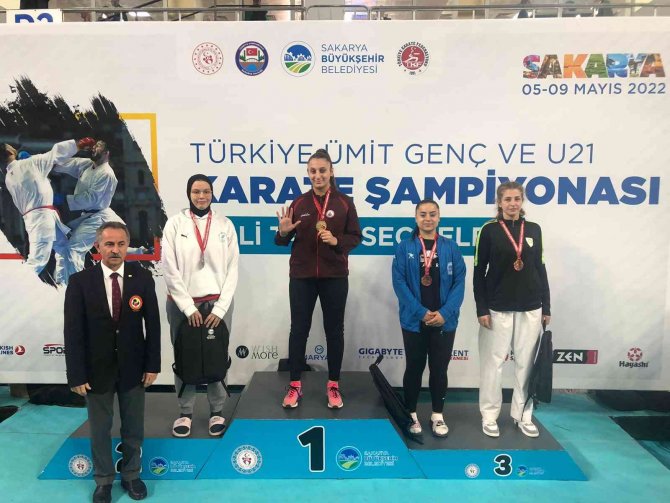 Karatecilerden 2 Gümüş 1 Bronz Madalya