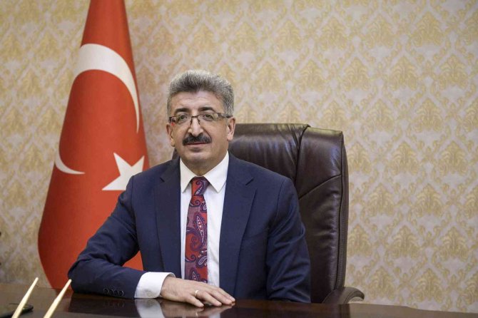 Van Valiliğine Ozan Balcı Atandı