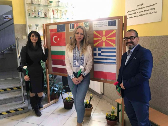 Şahidi Ortaokulu Polonya’da Türkiye’yi Temsil Etti