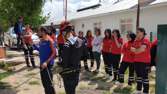 Geleceğin Acil Yardım Ve Afet Ekiplerine Uygulamalı Eğitim