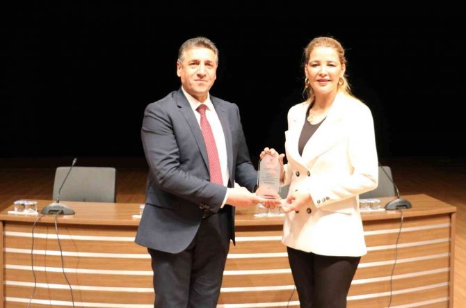 Tügi̇ad Ve Dosabsi̇ad Başkanı Çevikel: