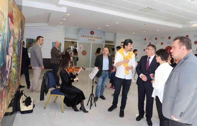 Nevü’de Kişisel Ve Karma Resim Sergisi Açıldı