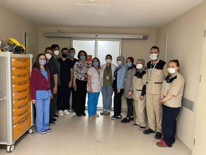 Pandeminin Kahramanları Hemşireler Anlattı: “Bakkal ’Bize Siz Bulaştırıyorsunuz’ Dedi, İçeri Almadı”