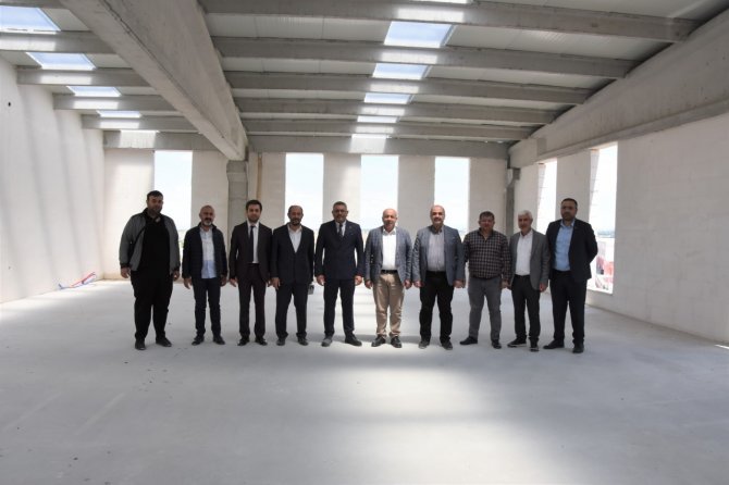 Başkan Sadıkoğlu: “Bölgemizdeki İlk Model Fabrikayı Kuruyoruz”