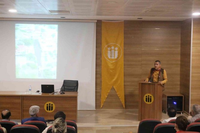 1 Kare Fotoğraf İçin 6 Saat Tırmandı
