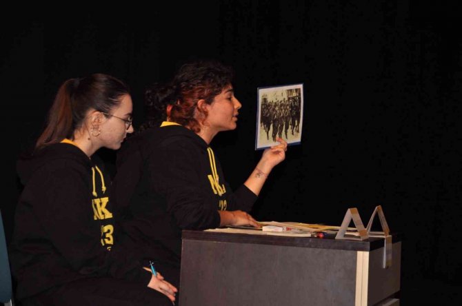 Tekirdağ’da Liseler Arası Münazara Yarışması Yapıldı