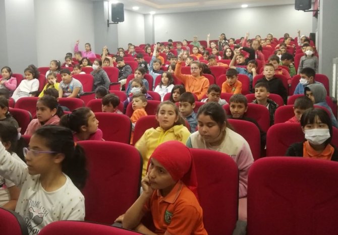 Okullarda Gıda Eğitimleri Devam Ediyor
