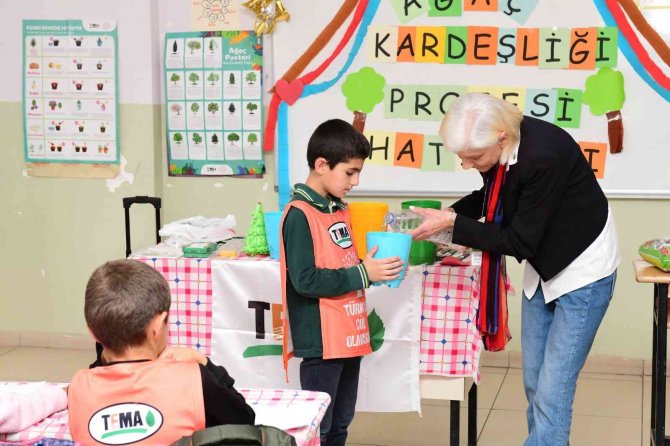 Çatak’ta Minik Gönüllüler Tohum Ekip Üyelik Kartlarını Aldı