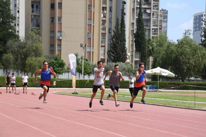 "19 Mayıs Spor Şenliği" Başladı