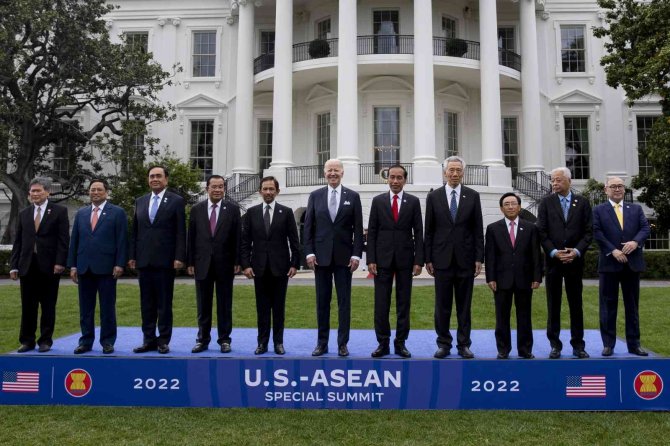 Biden’dan Asean Ülkelerine 150 Milyon Dolarlık Yatırım Sözü