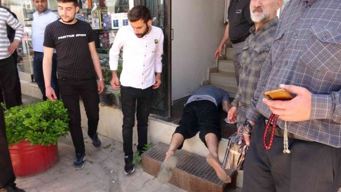 Oto Yıkamacıya Kurşun Yağdırdı