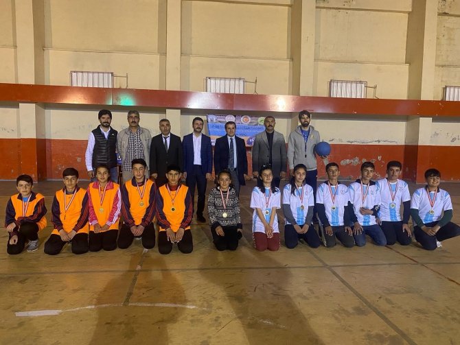 Taşlıçay’da Golbol Turnuvası Yapıldı