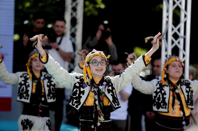 Binali Yıldırım: “Hedefimiz Okul Öncesi Eğitimde Yüzde 50’lerin Üzerine Çıkmaktır”