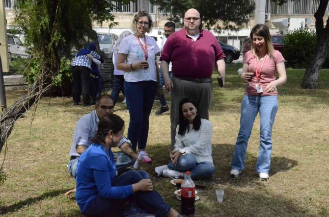Aydın Atatürk Devlet Hastanesi’nde Piknik Havasında Kutlama