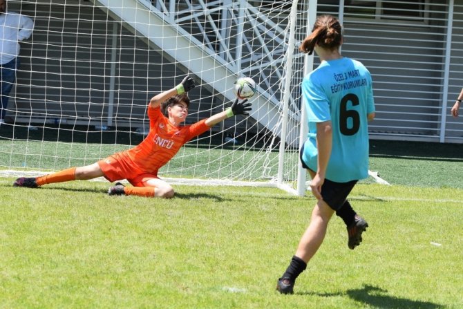 Nilüfer Spor Şenlikleri’nde Heyecanlı Yarışlar