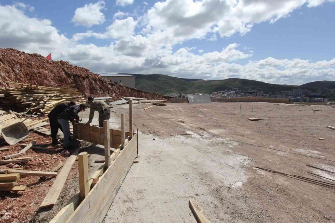 Bamsı Beyrek Seyir Terası İçin Çalışmalar Aralıksız Sürüyor