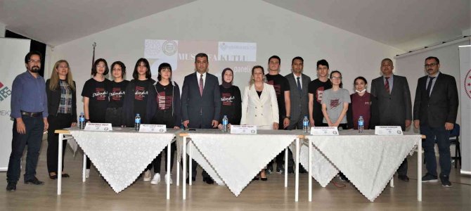 Anadolu Mektebi Yazar Okumaları Öğrencilerle Buluşuyor