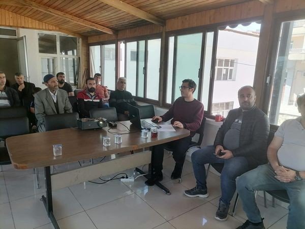 Dicle’de Okullara Yemek Çıkaran Firma Ve Kantinlere Hijyen Eğitimi