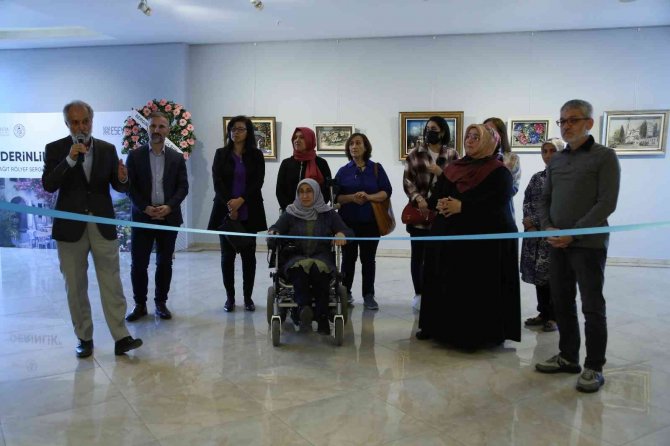 Esenler’de Kağıt Rölyef Sergisi Ziyaretçilerini Bekliyor