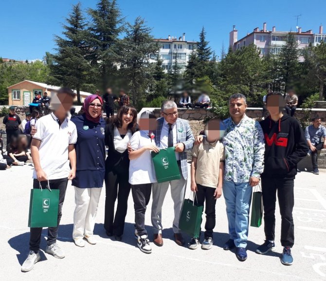 Eskişehir Mehmet Gedik Ortaokulu’nda ‘Türkiye Bağımlılıkla Mücadele Programı’ Etkinliği