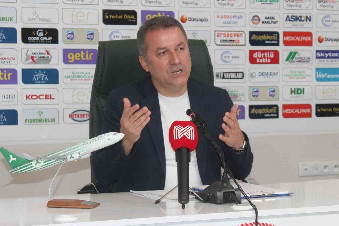 Hakan Karaahmet: “Giresunspor, Bir Başarı Hikayesi Yazarak Süper Lig’de Kaldı”