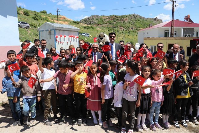 Çukurca’da 12 Derslikli Okulun Temeli Törenle Atıldı