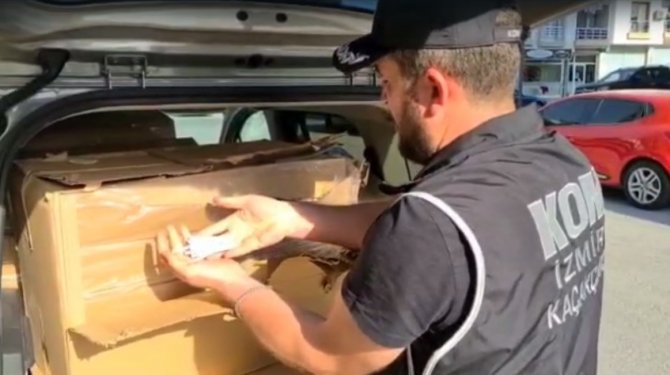 İ̇zmir’de Sigara Kaçakçılarına Operasyon: 4 Milyonu Aşkın Makaron Ele Geçirildi