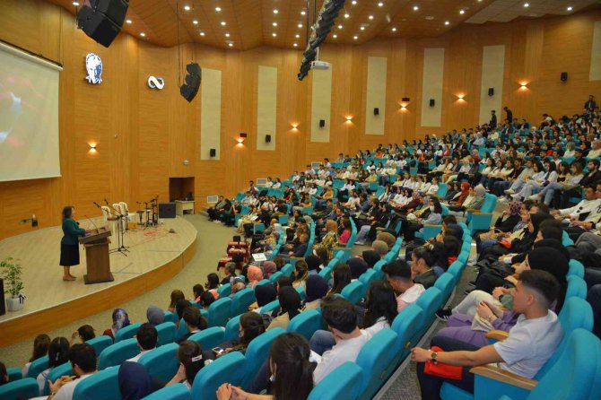 Kaeü Sağlık Bilimleri Fakültesinde Devir Teslim Töreni Yapıldı