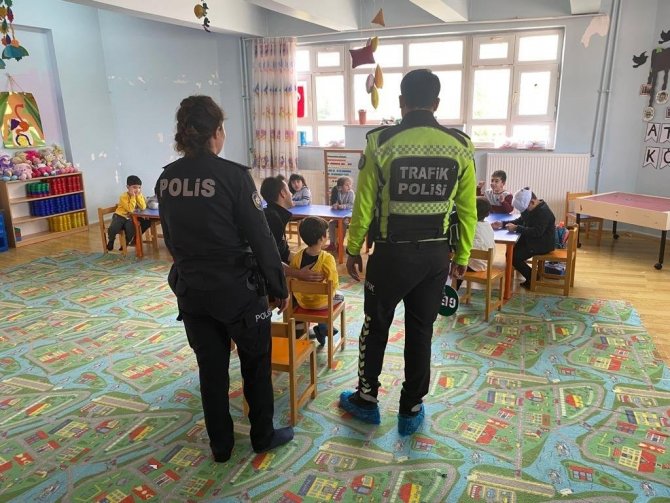 Karakoçan’da Trafik Haftası Etkinlikleri