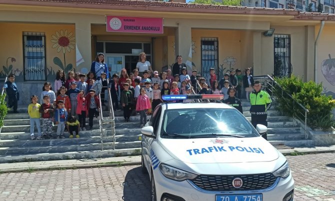 Ermenek’te Anaokulu Öğrencilerine Trafik Eğitimi Verildi