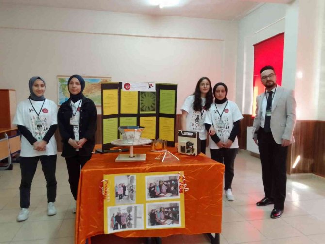 Kargı Fen Lisesi’nde Bilim Fuarı Açıldı